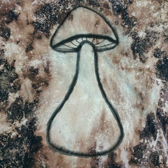 Black Tie Dye Mushroom Shirt - Picture 3 of 6